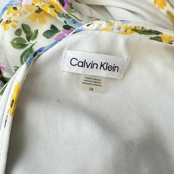 NEW Calvin Klein Multi Floral Print Asymmetrical Hem Sleeveless Dress Sz 14 - Picture 4 of 10
